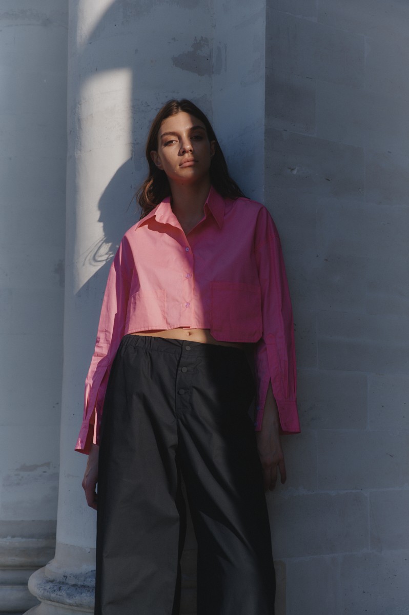 Short pink shirt